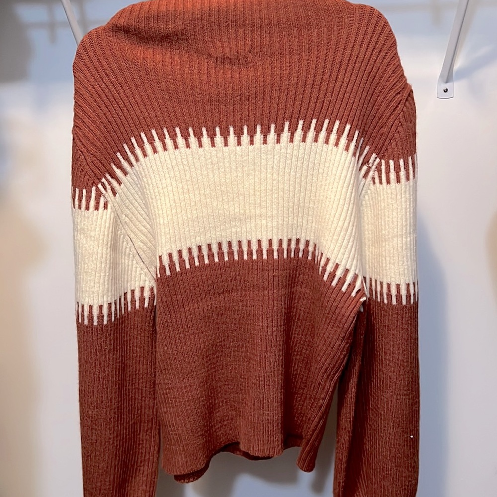 Women’s Sweater - Boutique Style